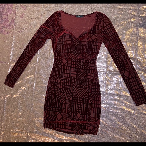 Dresses & Skirts - Dress